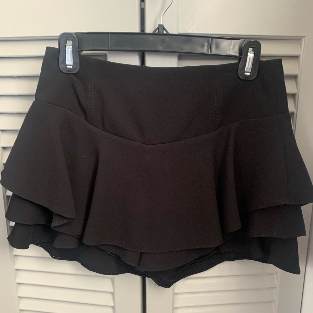 Zara black ruffle skort
